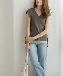 サイドレースアップフレンチスリーブニット