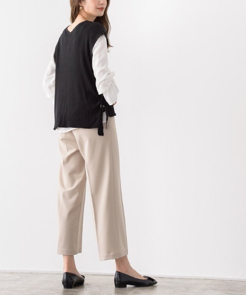 Pierrot(ピエロ)の「サイドレースアップフレンチスリーブニット(ベスト・レディース・ブラック/アイボリー/モカ/グレイッシュベージュ・M)」の19枚目の写真