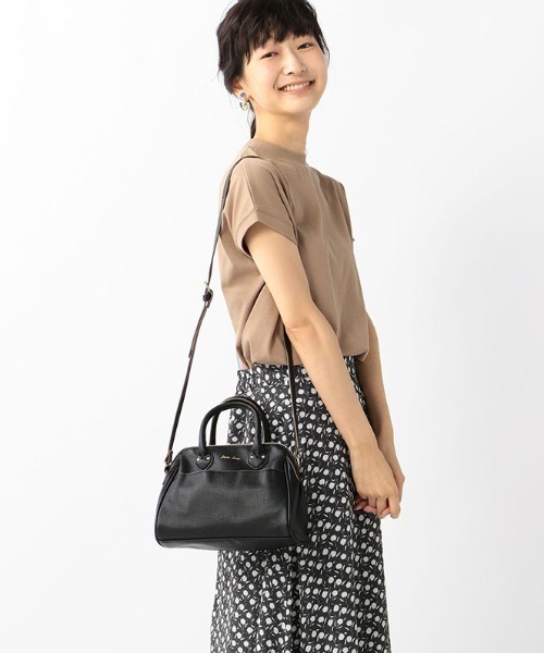 Legato Largo(レガートラルゴ)の「【Legato Largo(レガート ラルゴ)】2WAYミニボストンバッグ(ショルダーバッグ・レディース・ピンク/ブラック/グレー/ベージュ/ブルー/モカ・フリー)」の2枚目の写真