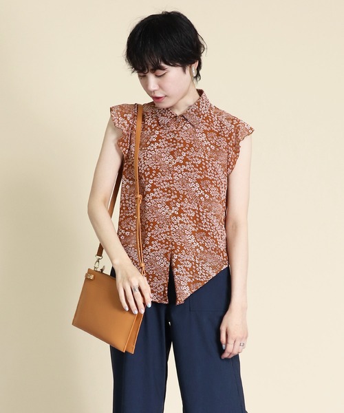 セール Lepetiteetoile フロントリボン半袖小花柄ブラウス シャツ ブラウス Tite In The Store ティテ インザ ストア のファッション通販 Zozotown