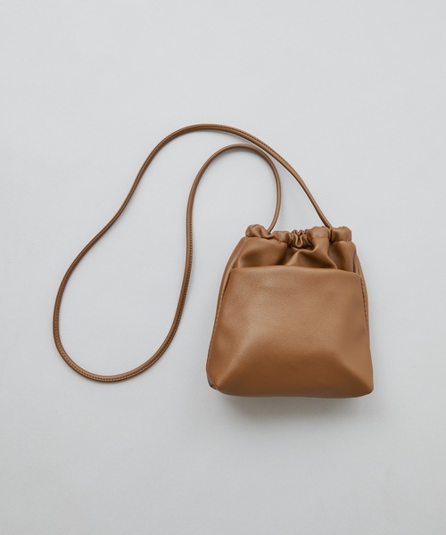 prose verse(プロズヴェール)の「エコレザー巾着ミニショルダーバッグ(トートバッグ・レディース・ブラウン/ブルー/ブラック・フリ-)」の18枚目の写真