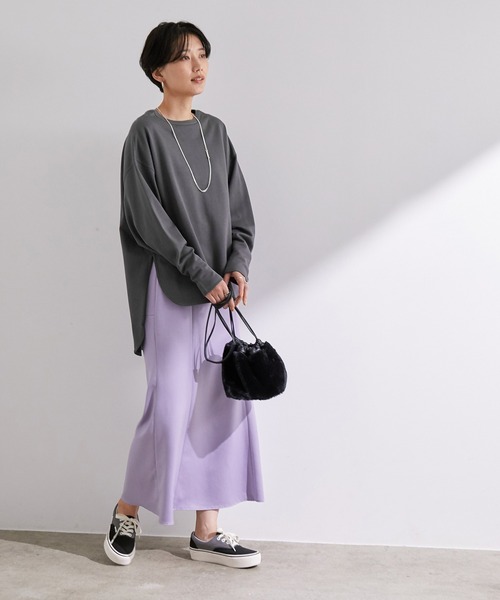 ADAM ET ROPE'(アダムエロペ)の「ガーゼ度詰め裏毛プルオーバー(Tシャツ/カットソー・レディース・グレー/キナリ/ベージュ/パープル・FREE)」の19枚目の写真