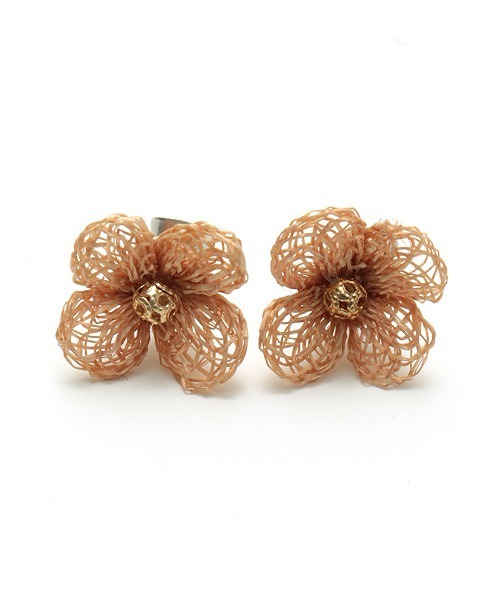 チチカカ(チチカカ)の「アバカフラワーピアス(ピアス(両耳用)・レディース・ブルー/ホワイト/オレンジ・FREE)」の7枚目の写真