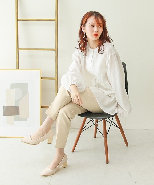 Social GIRL（ソーシャルガール）の「ハイウエストタックテーパードパンツ（スラックス・レディース・ブラック/サックスブルー/ピンク/サンドベージュ/ブルーグリーン・M/L）」の17枚目の写真