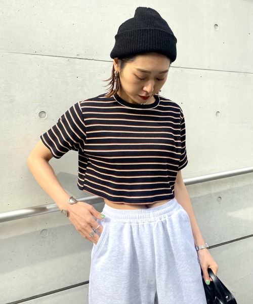 WHO'S WHO gallery（フーズフーギャラリー）の「リブボーダーTEE（Tシャツ/カットソー・レディース・ブラック/オフホワイト/ベージュ/グレー/サックスブルー・FREE）」の6枚目の写真