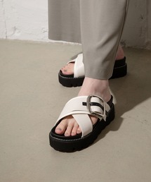 MARECHAL TERRE | クロスベルトサンダル(サンダル)