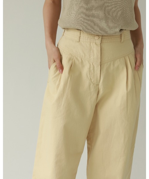 TODAYFUL（トゥデイフル）の「タックカーゴパンツ（カーゴパンツ・レディース・クリーム/キナリ・36inch/38inch）」の10枚目の写真