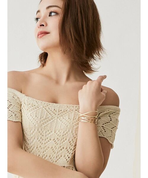 RESEXXY（リゼクシー）の「シャイニーコンビバングルセット（ブレスレット・レディース・シルバー/ゴールド・FREE）」の8枚目の写真