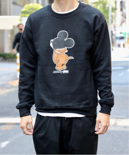 C.E.L.STORE（セルストア）の「The Fake News/ザフェイクニュース MOUSE IN MOUSE CREW SWEAT（スウェット・メンズ・ホワイト/サックスブルー/ネイビー/サンドベージュ/グレー/ブラック・SMALL/MEDIUM/LARGE/X-LARGE）」の14枚目の写真