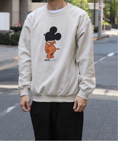C.E.L.STORE（セルストア）の「The Fake News/ザフェイクニュース MOUSE IN MOUSE CREW SWEAT（スウェット・メンズ・ホワイト/サックスブルー/ネイビー/サンドベージュ/グレー/ブラック・SMALL/MEDIUM/LARGE/X-LARGE）」の7枚目の写真