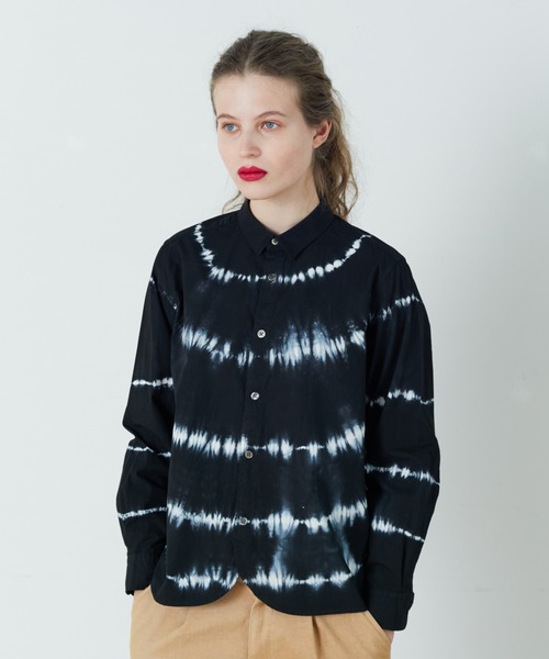 FRAPBOIS（フラボア）の「タタディー シャツ（シャツ/ブラウス・レディース・ブラック/グリーン・1/2）」の2枚目の写真