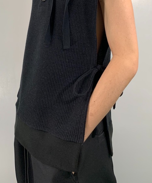 SYU.HOMME/FEMM(シュウ)の「SYU.HOMME/FEMM/シュウ/オム/フェム/Hi-neck parts(パーカー・メンズ・ブラック/ライトグレー/オフホワイト・1/2)」の7枚目の写真