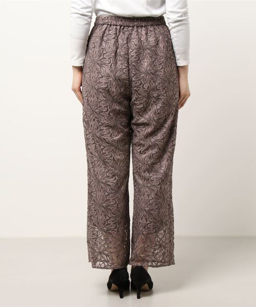 PICCIN(ピッチン)の「フラワーレースパンツ(その他パンツ・レディース・オフホワイト/モカ・M)」の3枚目の写真