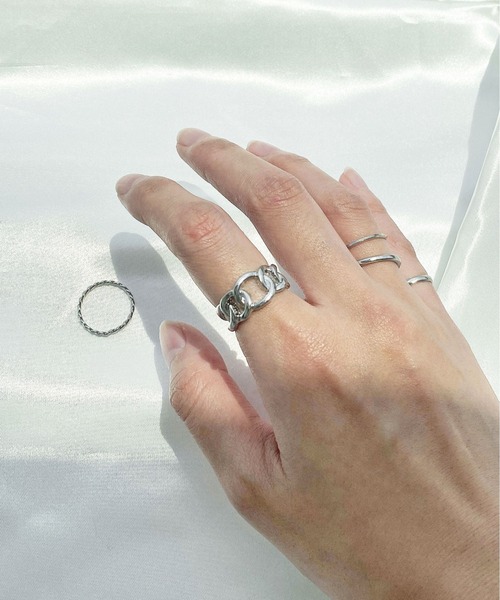 PairPair(ペアペア)の「5点セットリング(リング・レディース・シルバー/ゴールド・FREE)」の3枚目の写真