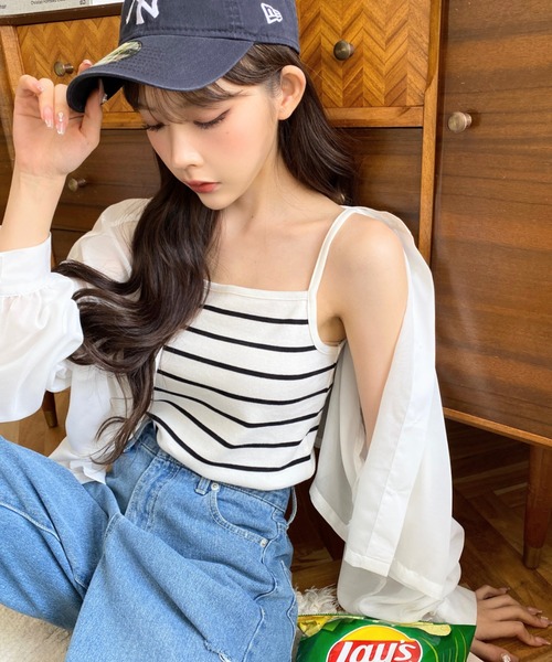 moment+（モーメントプラス）の「綿100％フライス.スクエアネックキャミソール（キャミソール・レディース・ブラック/ベージュ/オフホワイト/ライトグリーン/モカ/杢グレー/イエロー×グリーン/ナチュラル/クリアグリーン/オレンジ/ターコイズブルー/ホワイト系その他・M/L）」の3枚目の写真