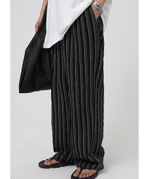 MASONPRINCE(メイソンプリンス)の「【MASONPRINCE】Black stripes straight barrel slacks XXK4022(スラックス・メンズ・ブラック・XL/S/L/M)」の11枚目の写真
