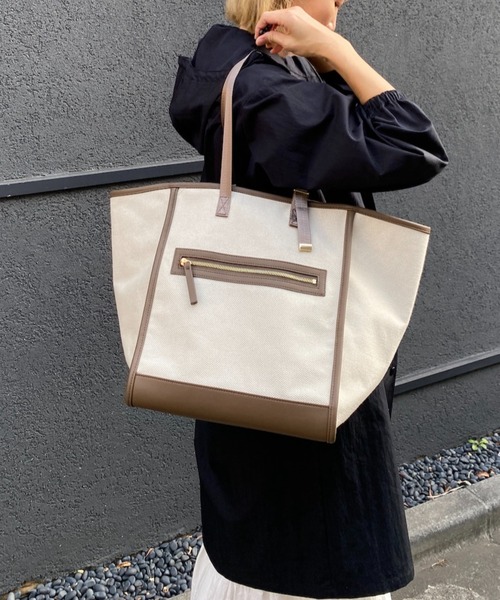 SOLPRESA(ソルプレーサ)の「●バイカラー大容量&軽量 キャンバストートバッグ Lサイズ お仕事バッグ(トートバッグ・レディース・ベージュ/グレイッシュベージュ/ベージュ×ブラック/ベージュ系その他/ナチュラル・L)」の6枚目の写真