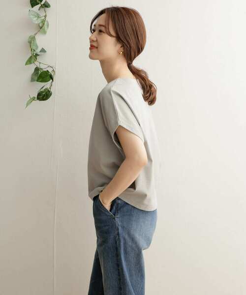 URBAN RESEARCH DOORS（アーバンリサーチドアーズ）の「ドライコットンボートネックプルオーバー（Tシャツ/カットソー・レディース・ブラック/オフホワイト/ミント・ONE）」の10枚目の写真