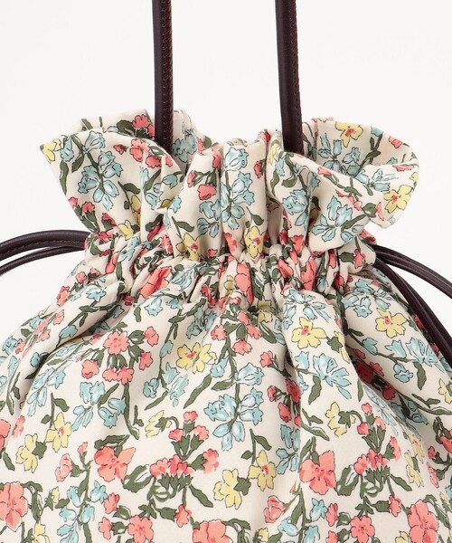 J.PRESS(ジェイプレス)の「【WEB限定】LIBERTY キンチャクバッグ(ハンドバッグ・レディース・ベージュ系5/サックスブルー系5・F)」の14枚目の写真