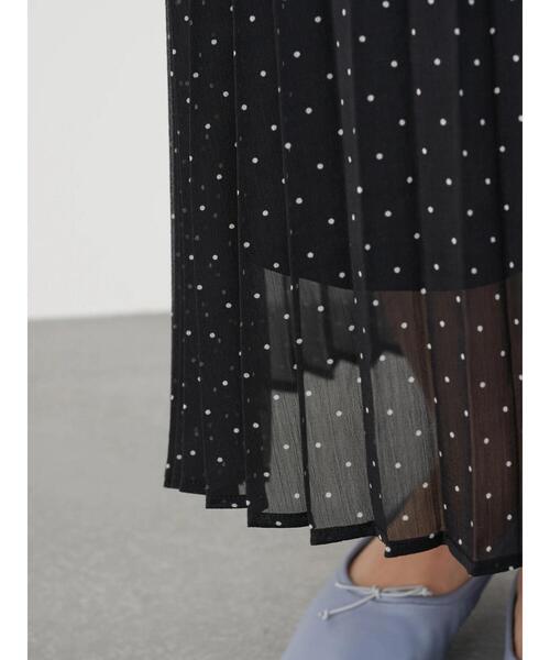 earth music&ecology（アースミュージックアンドエコロジー）の「シアー楊柳プリーツスカート ＊（スカート・レディース・ブラック/ミント/モカ/ピンクベージュ/ドット/ライトベージュ・FREE）」の22枚目の写真