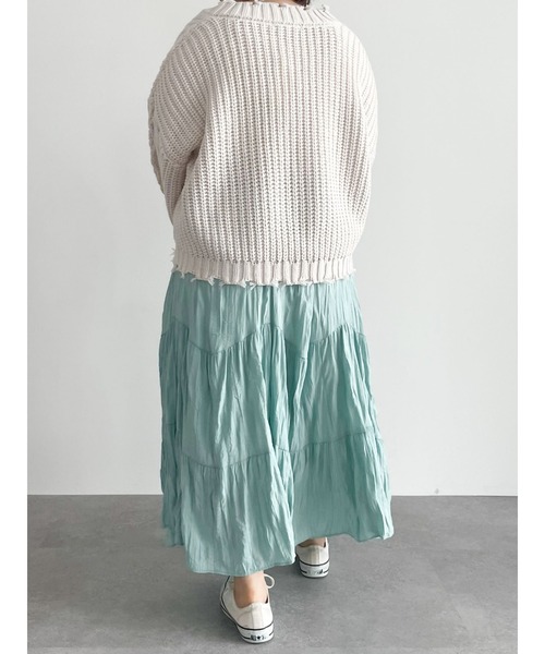 SLURR（スラ―）の「【大きいサイズ】ダメージケーブルショート丈ニット（ニット/セーター・レディース・ライトブルー/オフホワイト/ラベンダー・L）」の9枚目の写真