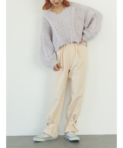 SLURR（スラ―）の「【大きいサイズ】ダメージケーブルショート丈ニット（ニット/セーター・レディース・ライトブルー/オフホワイト/ラベンダー・L）」の16枚目の写真