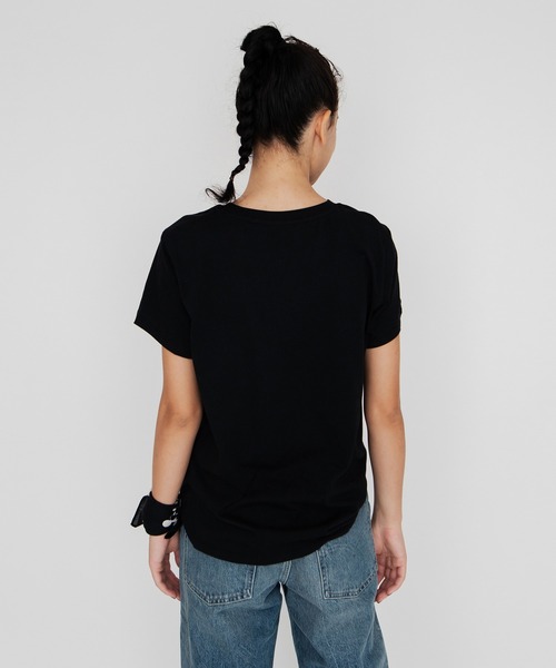 Levi's(リーバイス)の「Levi's/リーバイス THE PERFECT TEE CUSTOMIZATION TEE BLACK(Tシャツ/カットソー・レディース・ブラック・M/L/XS/S)」の7枚目の写真