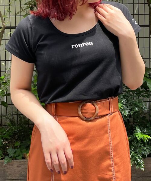 MAJESTIC LEGON（マジェスティックレゴン）の「ワンポイントモチーフTee（Tシャツ/カットソー・レディース・ブラック/ピンク/アイボリー・MEDIUM/SMALL）」の5枚目の写真