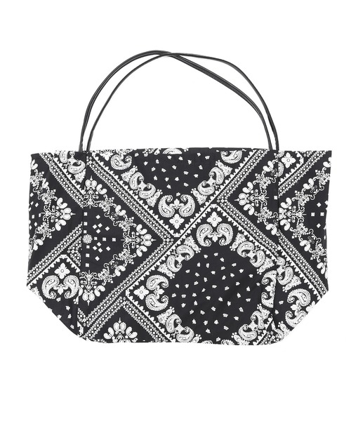 Figments（フィグメンツ）の「バンダナ柄ビッグトートバッグ（トートバッグ・レディース・ブラック・FREE）」の2枚目の写真