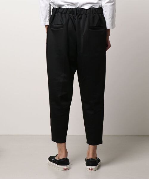 TONE SELECT WEAR(トーンセレクトウェア)の「【TONE BY AS】薄手ポンチテーパードパンツ(BL)(その他パンツ・メンズ・ブラック/ブルーグレー/グレイッシュベージュ・MEDIUM/LARGE)」の14枚目の写真
