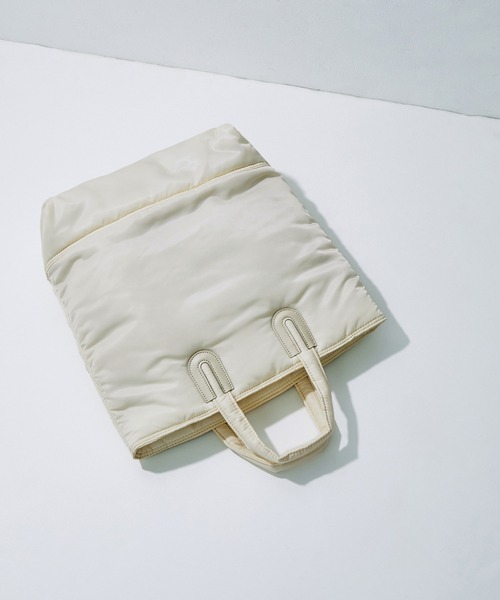 NOMADIS(ノマディス)の「【NOMADIS】Arles L NYLON(トートバッグ・レディース・チャコールグレー/オフホワイト・FREE)」の1枚目の写真