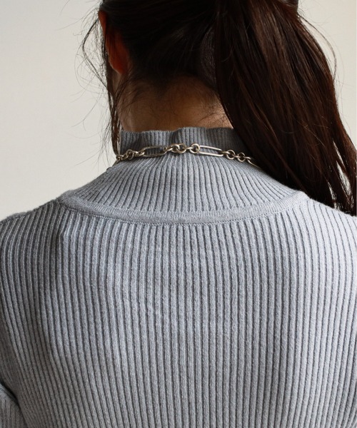 feepur（フェピュール）の「《ウォッシャブル》ベーシックハイネックリブニット（ニット/セーター・レディース・ミント/ピンクベージュ/ベージュ/チャコールグレー/ブルー/ブラック/オフホワイト・MEDIUM）」の13枚目の写真