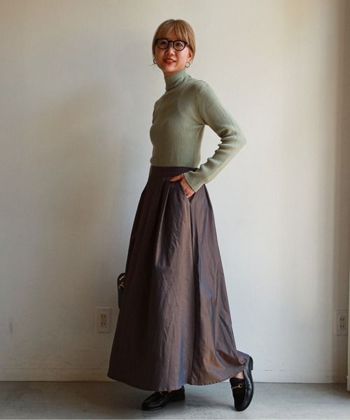 feepur（フェピュール）の「《ウォッシャブル》ベーシックハイネックリブニット（ニット/セーター・レディース・ミント/ピンクベージュ/ベージュ/チャコールグレー/ブルー/ブラック/オフホワイト・MEDIUM）」の12枚目の写真