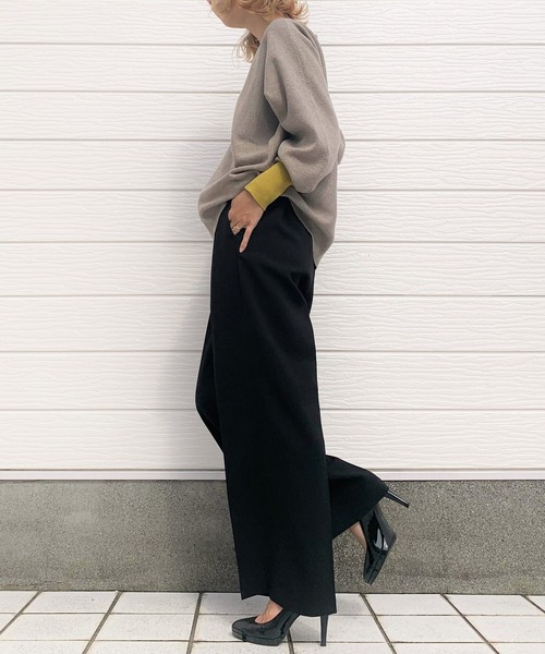 Q（キュー）の「ストレッチセミワイドパンツ（その他パンツ・レディース・ブラック/キャメル・MEDIUM）」の5枚目の写真