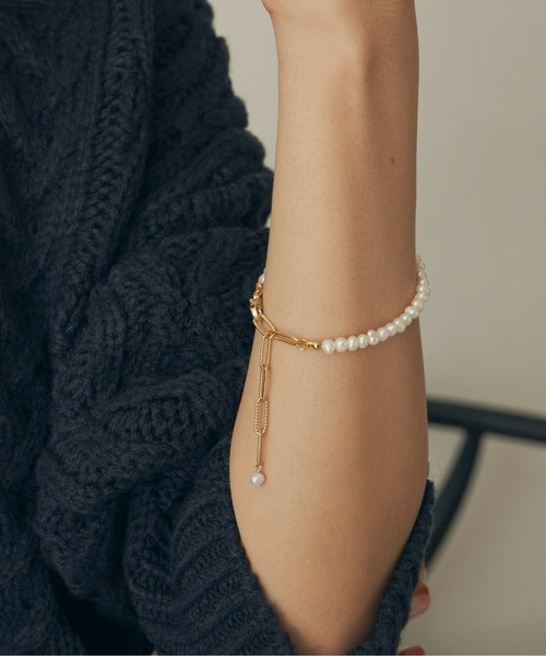 Auntie Rosa Holiday(アンティローザホリデー)の「淡水パールブレスレット(ブレスレット・レディース・ゴールド・FREE)」の3枚目の写真