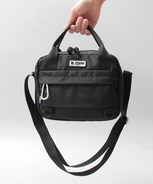 moz（モズ）の「moz / モズ / 撥水加工 ポリエステル 横型 ミニショルダー / カラビナ付き（ショルダーバッグ・レディース・ブラック・FREE）」の17枚目の写真