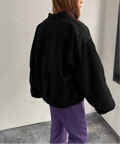 apres jour mignon(アプレジュールミニョン)の「袖ボリュームMA-1【ZOZOTOWN限定アイテム】(MA-1・レディース・カーキ/ブラック/ネイビー・フリー/X-LARGE)」の8枚目の写真