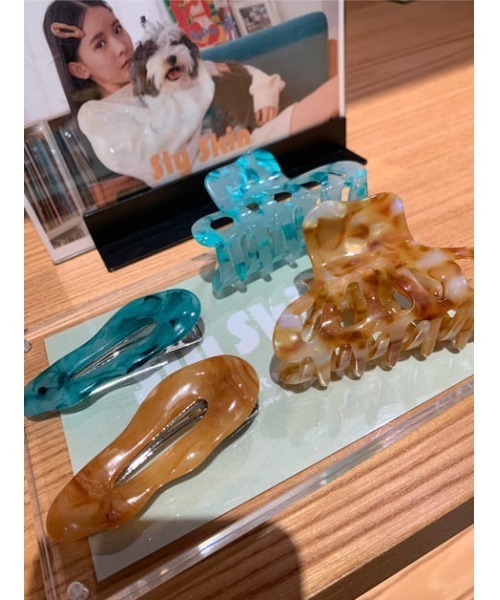 SLY（スライ）の「Sly Skin DEFOMATION/CLIP クリップ（バレッタ/ヘアクリップ・レディース・ベージュ系その他/グリーン系その他2・FREE）」の18枚目の写真