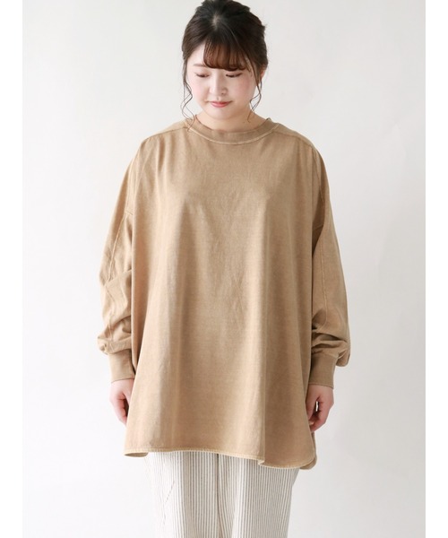 Samansa Mos2(サマンサ モスモス)の「ピグメント加工ゆるカットソー(Tシャツ/カットソー・レディース・オフホワイト/キナリ/ダークブラウン/ブルー/ベージュ/ボルドー・フリ-)」の5枚目の写真