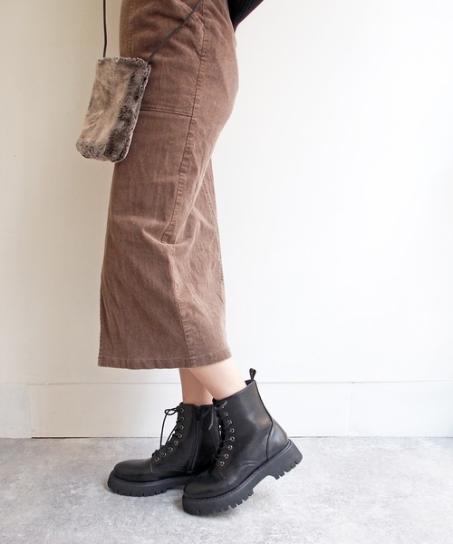 byあしながおじさん（バイアシナガオジサン）の「厚底レースアップブーツ　-8710397（ブーツ・レディース・ブラック/カーキ/アイボリー・LL/S/L/M）」の21枚目の写真