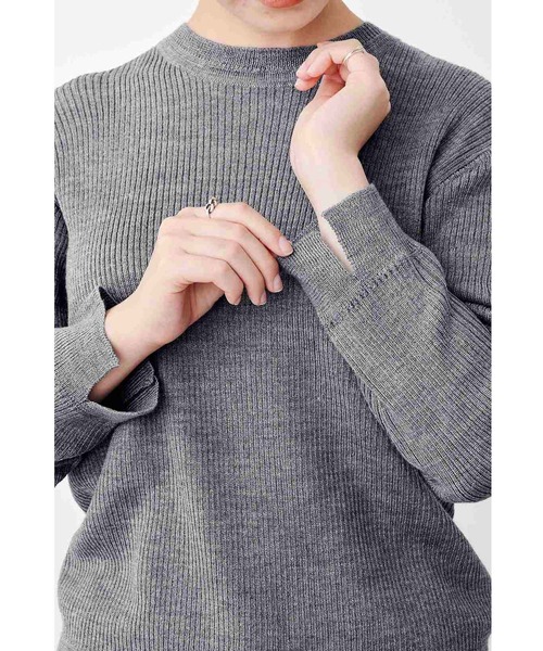 MEDE19F（メデジュウキュウ）の「ＭＥＤＥ１９Ｆ　高山都さんコラボ　マイベーシックニットプルオーバー（ニット/セーター・レディース・グレー/レッド・MEDIUM/X-LARGE/LARGE/XX-LARGE）」の20枚目の写真