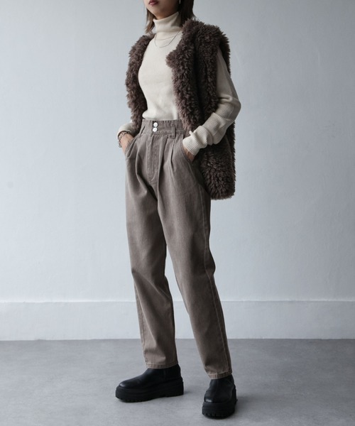 Chillfar（チルファー）の「ハイウエストギャザーパンツ（デニムパンツ・レディース・ブラック/ブラウン/サックスブルー/アイボリー/ダークブルー/グレイッシュベージュ/チャコール・MEDIUM/LARGE）」の14枚目の写真