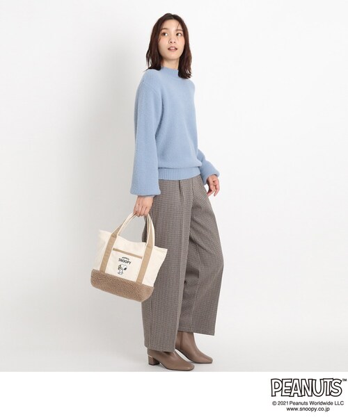 PEANUTS（ピーナッツ）の「◆【PEANUTSコラボ】スヌーピーボアトート（トートバッグ・レディース・ライトグレー/ダークグレー/ライトベージュ・00）」の11枚目の写真