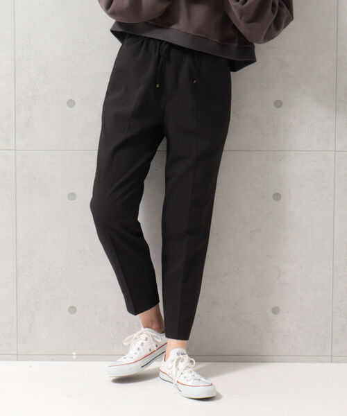fredy emue(フレディエミュ)の「【WEB限定】ツイルテーパードパンツ(その他パンツ・レディース・オフホワイト/ベビーピンク/ライトブルー/ブラック・34/36/38)」の14枚目の写真