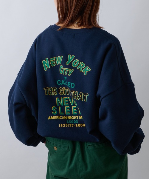 CIAOPANIC TYPY(チャオパニックティピー)の「【ZOZOTOWN限定】ユニセックスビッグシルエットクルーネックバックプリントスウェット/裏起毛(スウェット・メンズ・ライトグレー/ネイビー/オレンジ/アイボリー・M/L)」の3枚目の写真