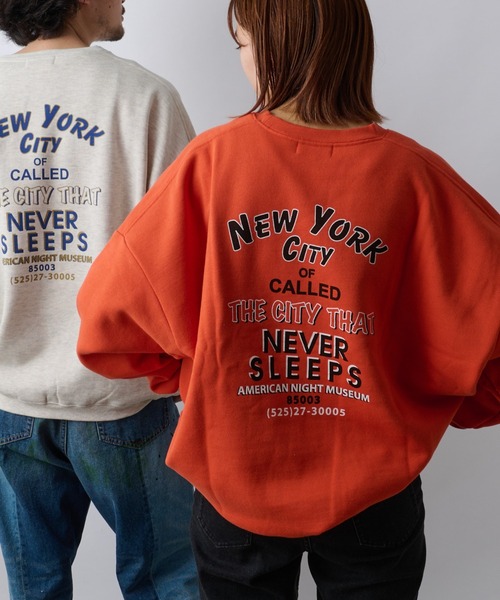 CIAOPANIC TYPY(チャオパニックティピー)の「【ZOZOTOWN限定】ユニセックスビッグシルエットクルーネックバックプリントスウェット/裏起毛(スウェット・メンズ・ライトグレー/ネイビー/オレンジ/アイボリー・M/L)」の4枚目の写真