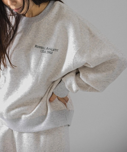Russell Athletic（ラッセルアスレティック）の「【別注】RUSSELLATHLETIC×UR　LOGO SWEAT（スウェット・レディース・ブラック/グレー・FREE）」の8枚目の写真