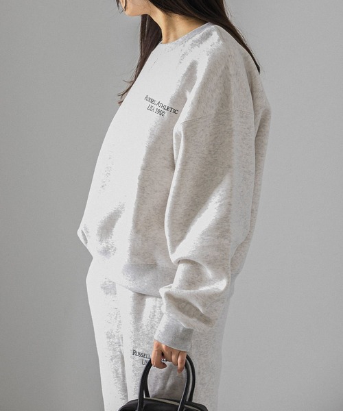 Russell Athletic（ラッセルアスレティック）の「【別注】RUSSELLATHLETIC×UR　LOGO SWEAT（スウェット・レディース・ブラック/グレー・FREE）」の22枚目の写真