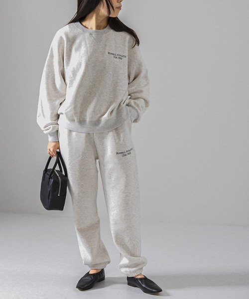 Russell Athletic（ラッセルアスレティック）の「【別注】RUSSELLATHLETIC×UR　LOGO SWEAT（スウェット・レディース・ブラック/グレー・FREE）」の13枚目の写真