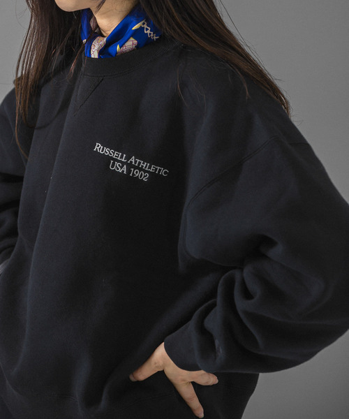 Russell Athletic（ラッセルアスレティック）の「【別注】RUSSELLATHLETIC×UR　LOGO SWEAT（スウェット・レディース・ブラック/グレー・FREE）」の17枚目の写真